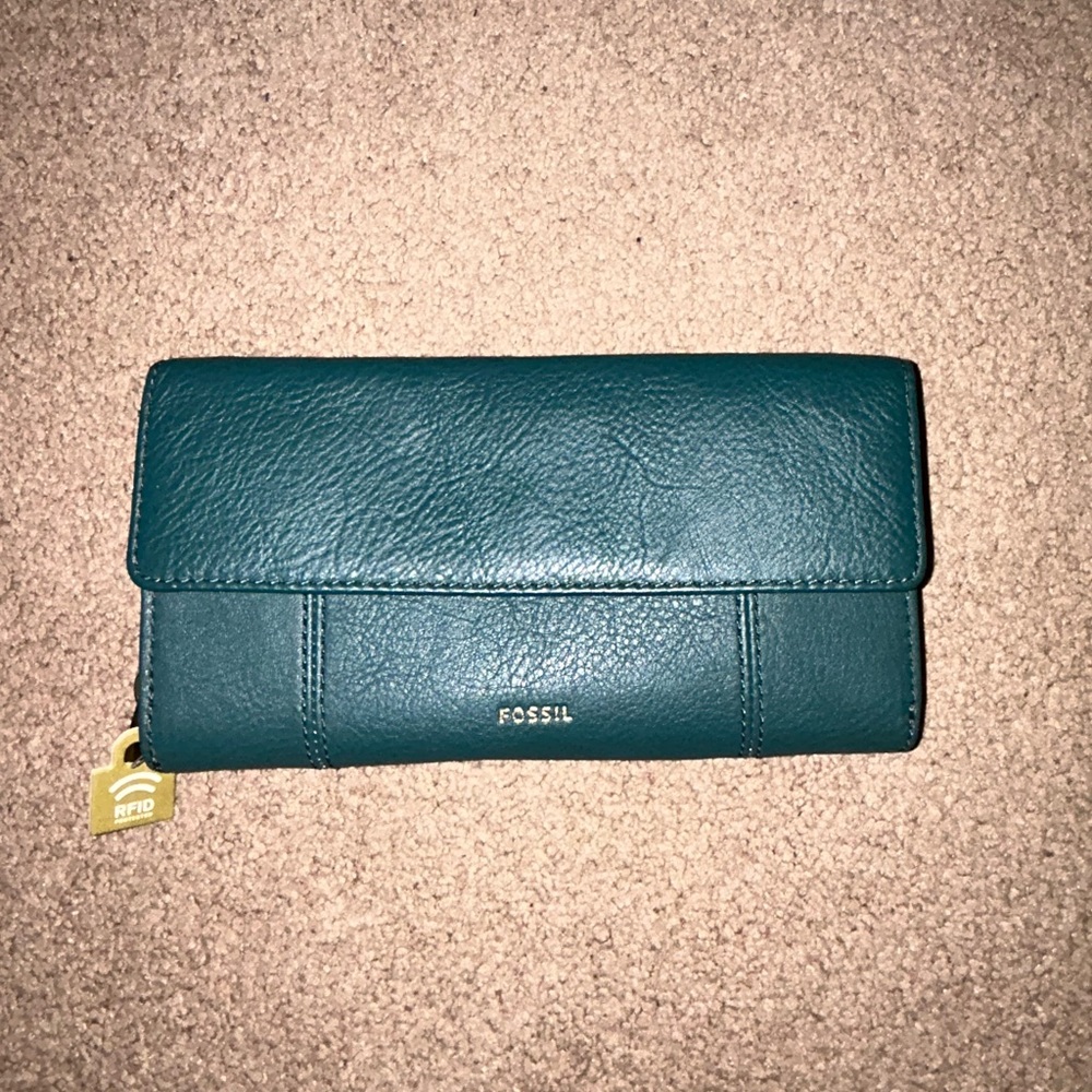Fossil Women's Dark Green Leather Wallet
